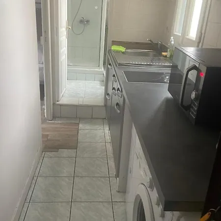 Rent - Colombes 4* Colombes (Hauts-de-Seine)